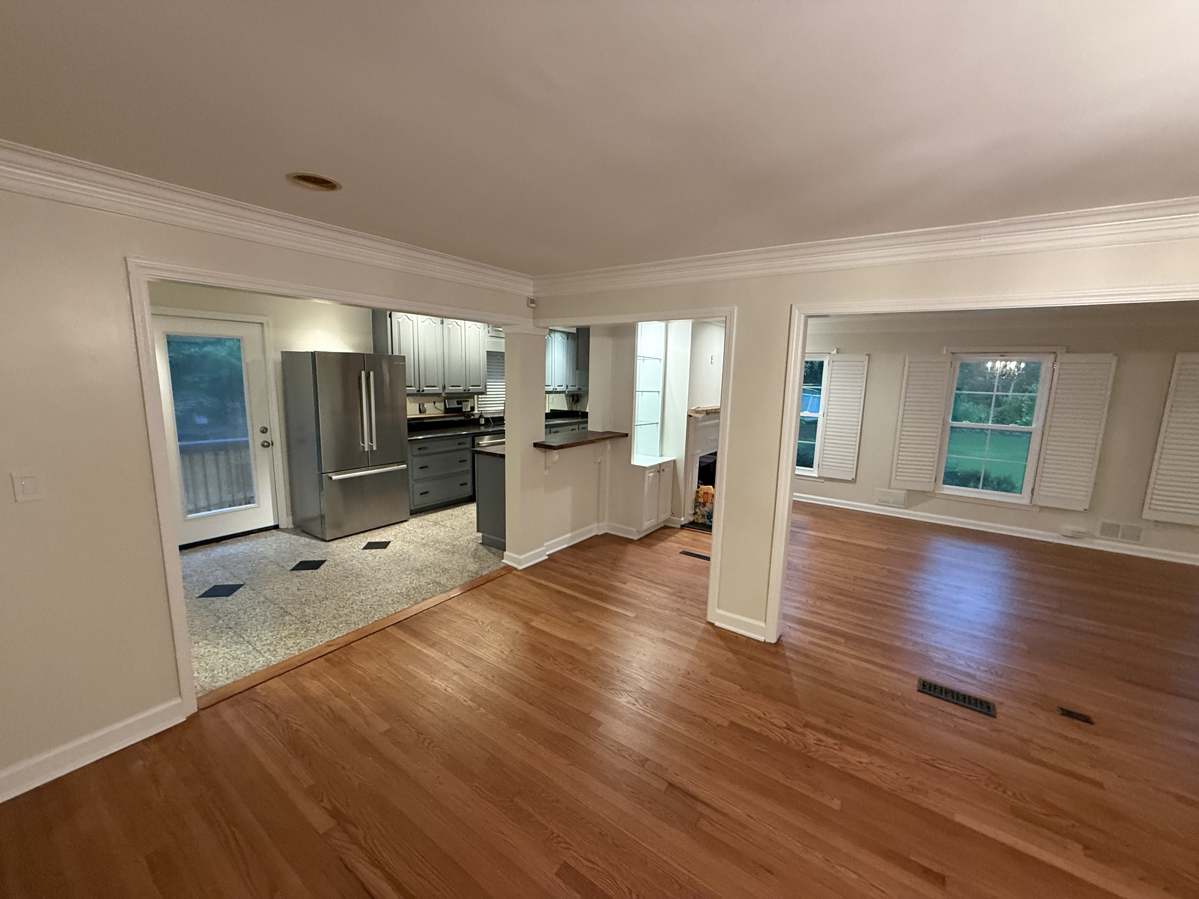 2961 West Roxboro Road Northeast – photo 5