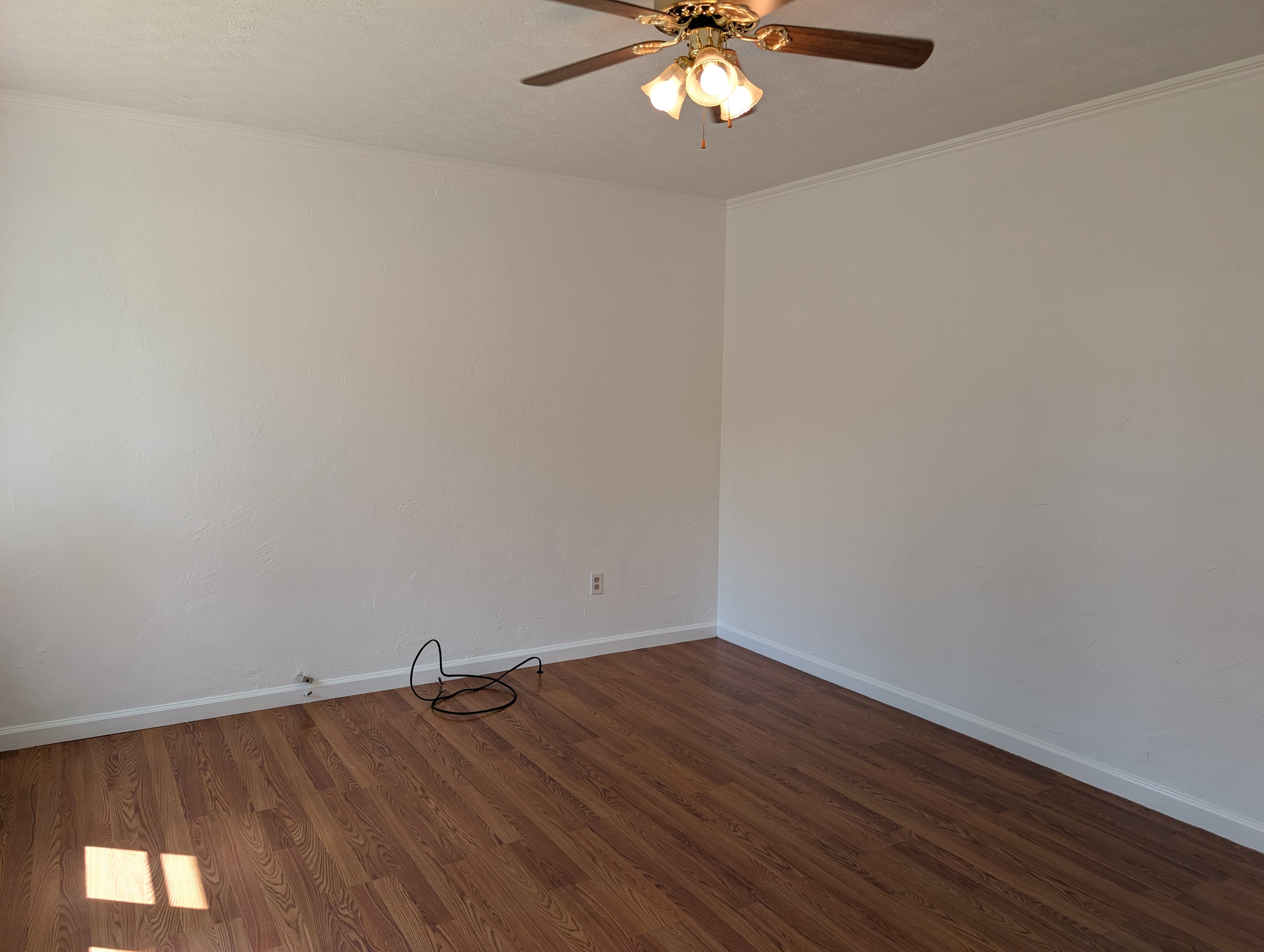 625 E 14th St – photo 3