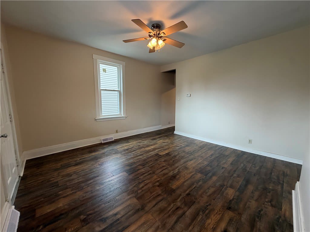 1702 5Th Ave – photo 3