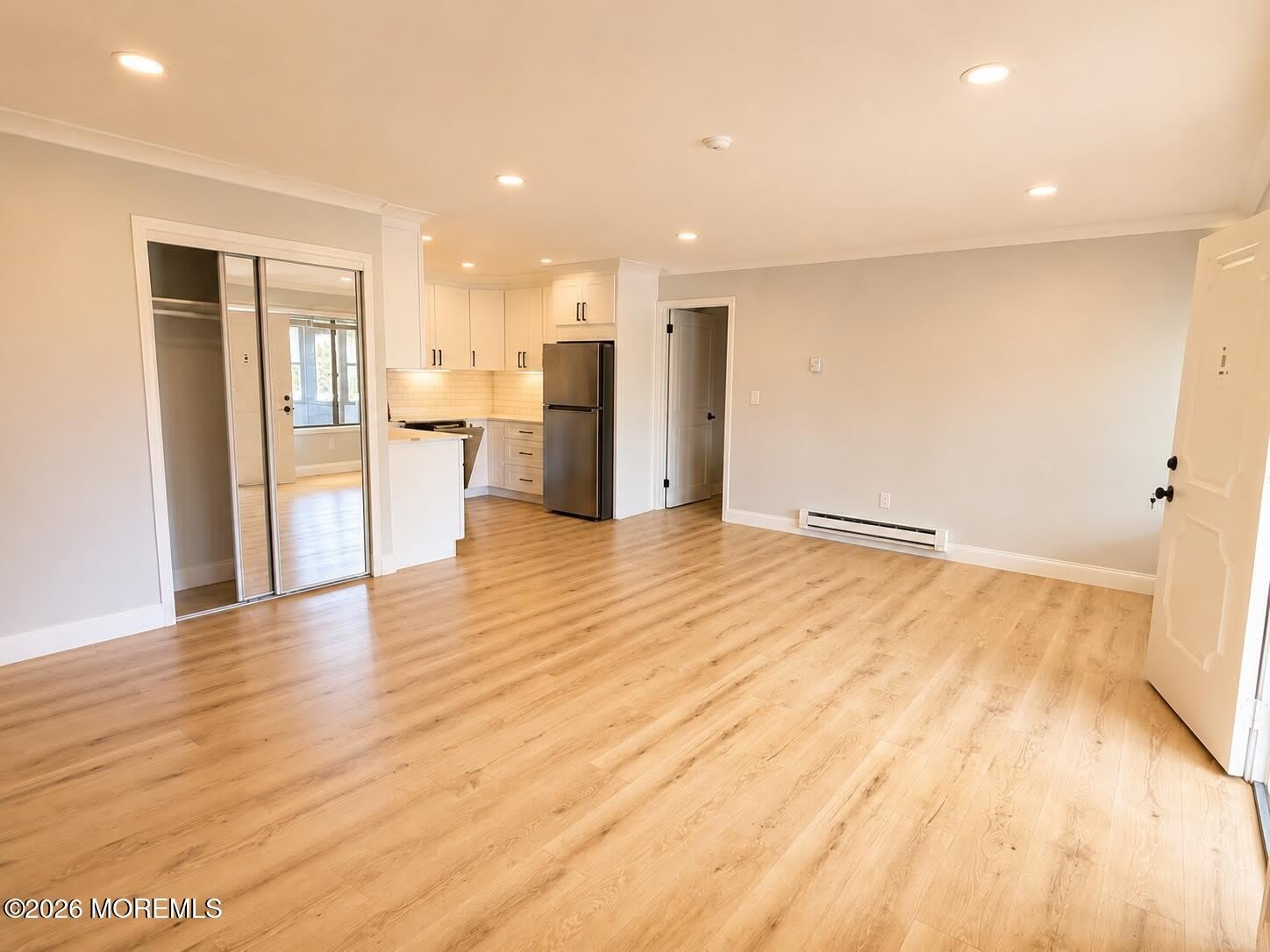 105 Amberly Drive – photo 4