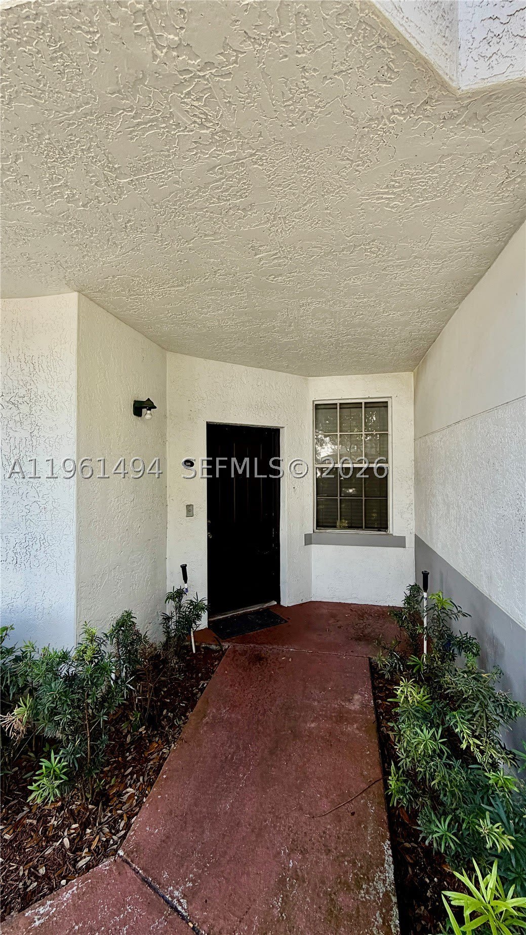 741 SW 148th Ave – photo 4