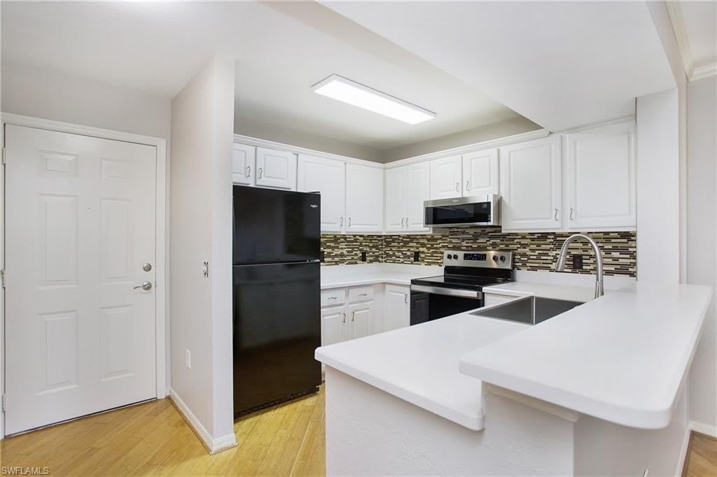 8271 Key Royal Cir – photo 5