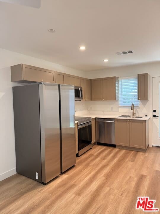 6626 1 2 Woodlake Ave – photo 2