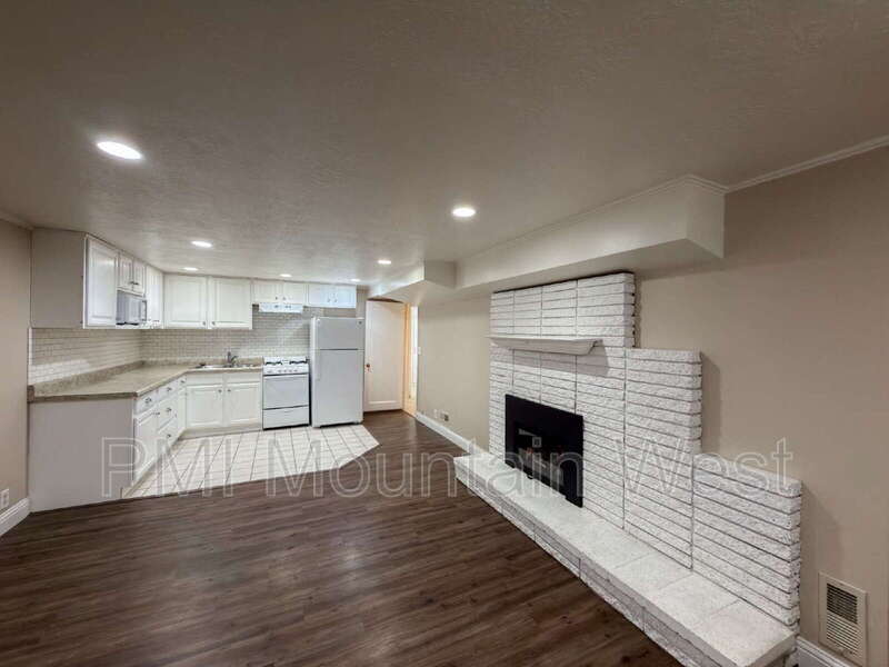 282 E. 650 N. – photo 5