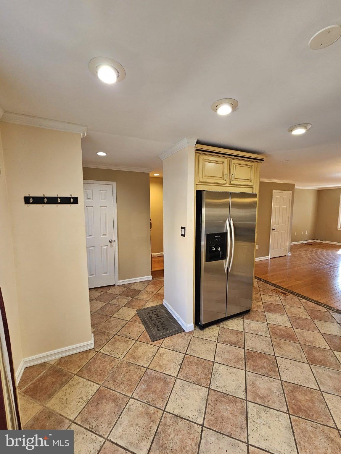 10218 ARIZONA Circle – photo 3