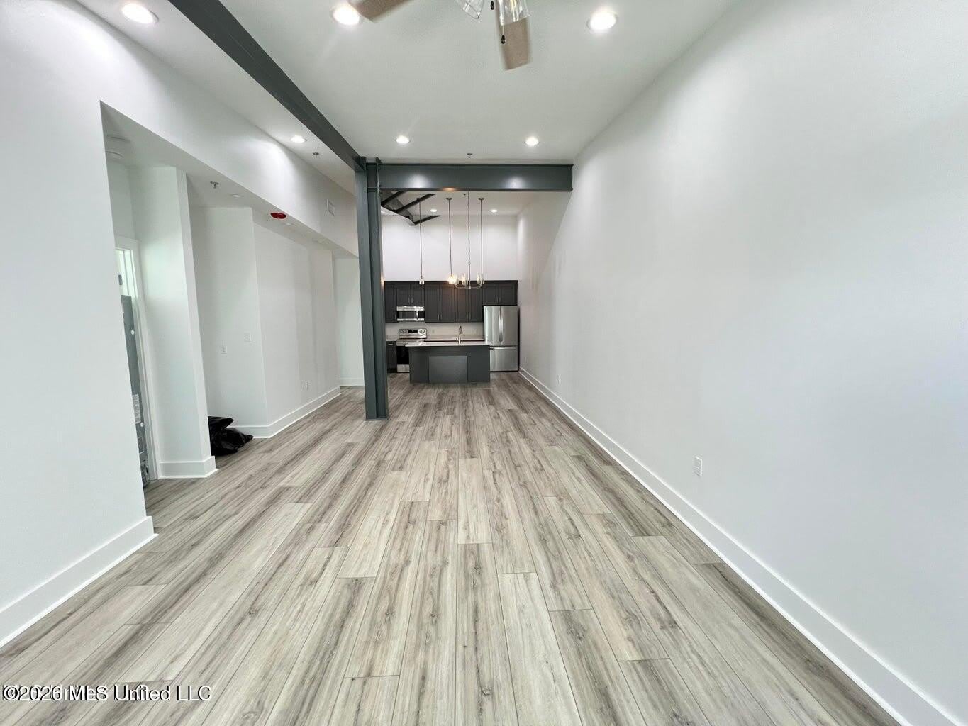 300 Seminary Drive – photo 4