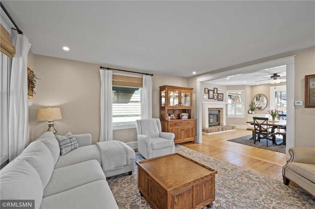 2168 First Street – photo 4