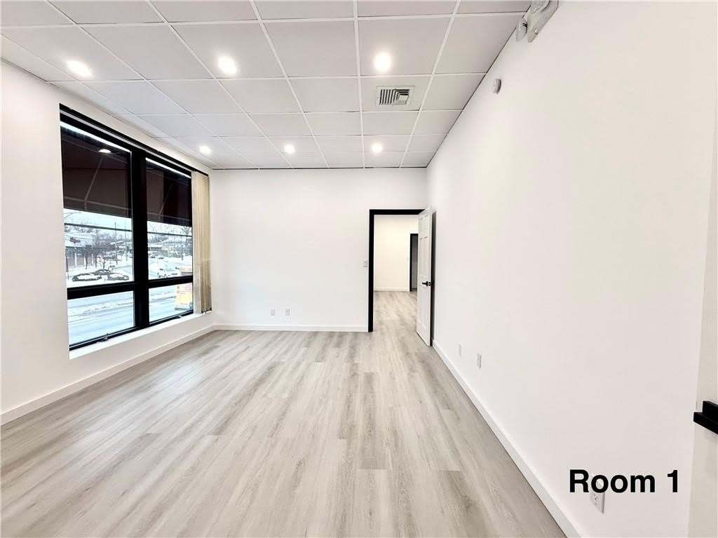 1186 Hylan Boulevard – photo 1
