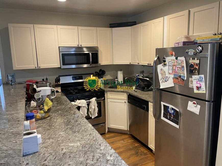 327 Saint Paul St. – photo 3