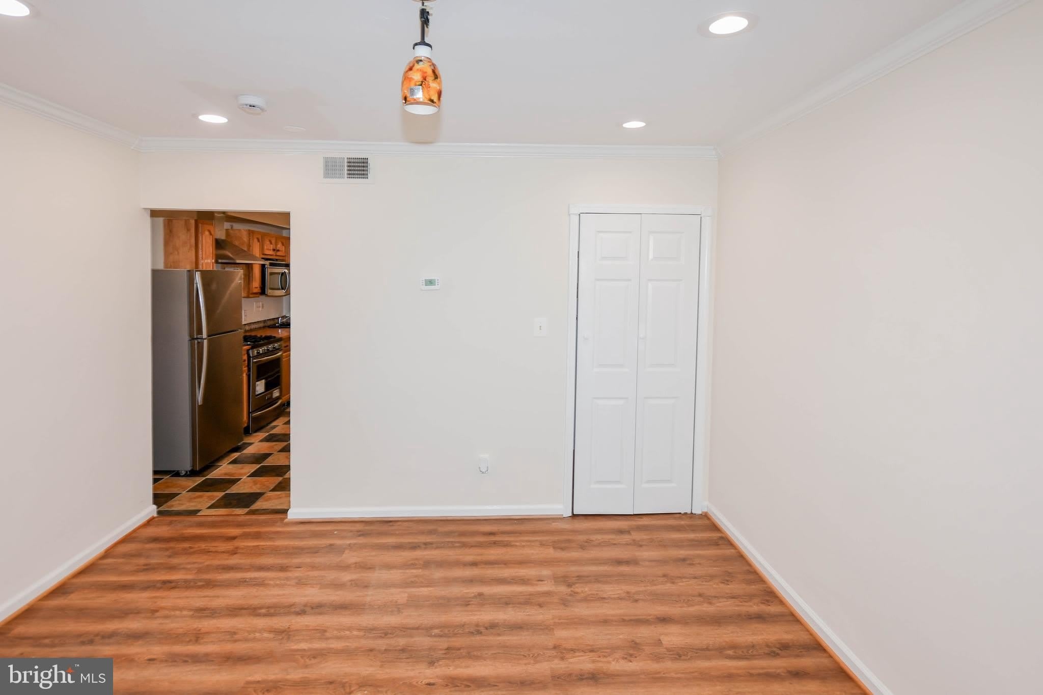 1729 GALES Place NE – photo 3