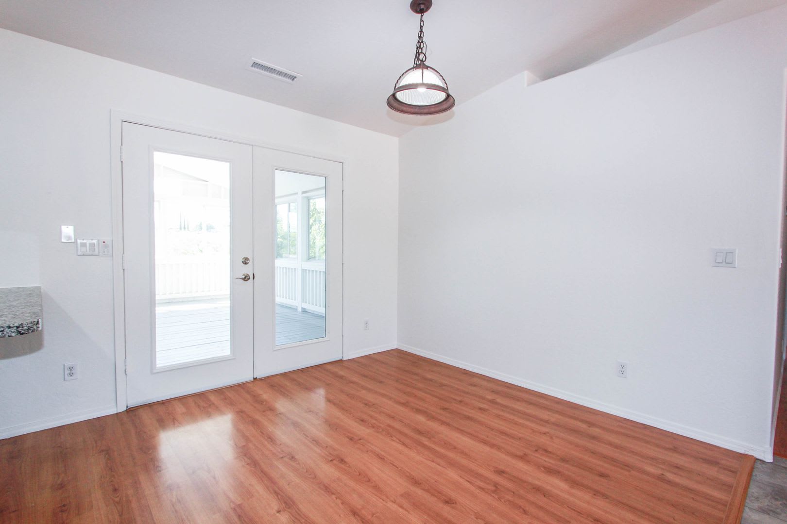 3 Bedroom 2 bathroom in Prescott Valley – photo 5