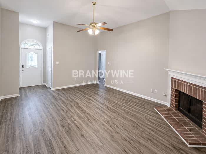 5597 Blackburg Drive – photo 5