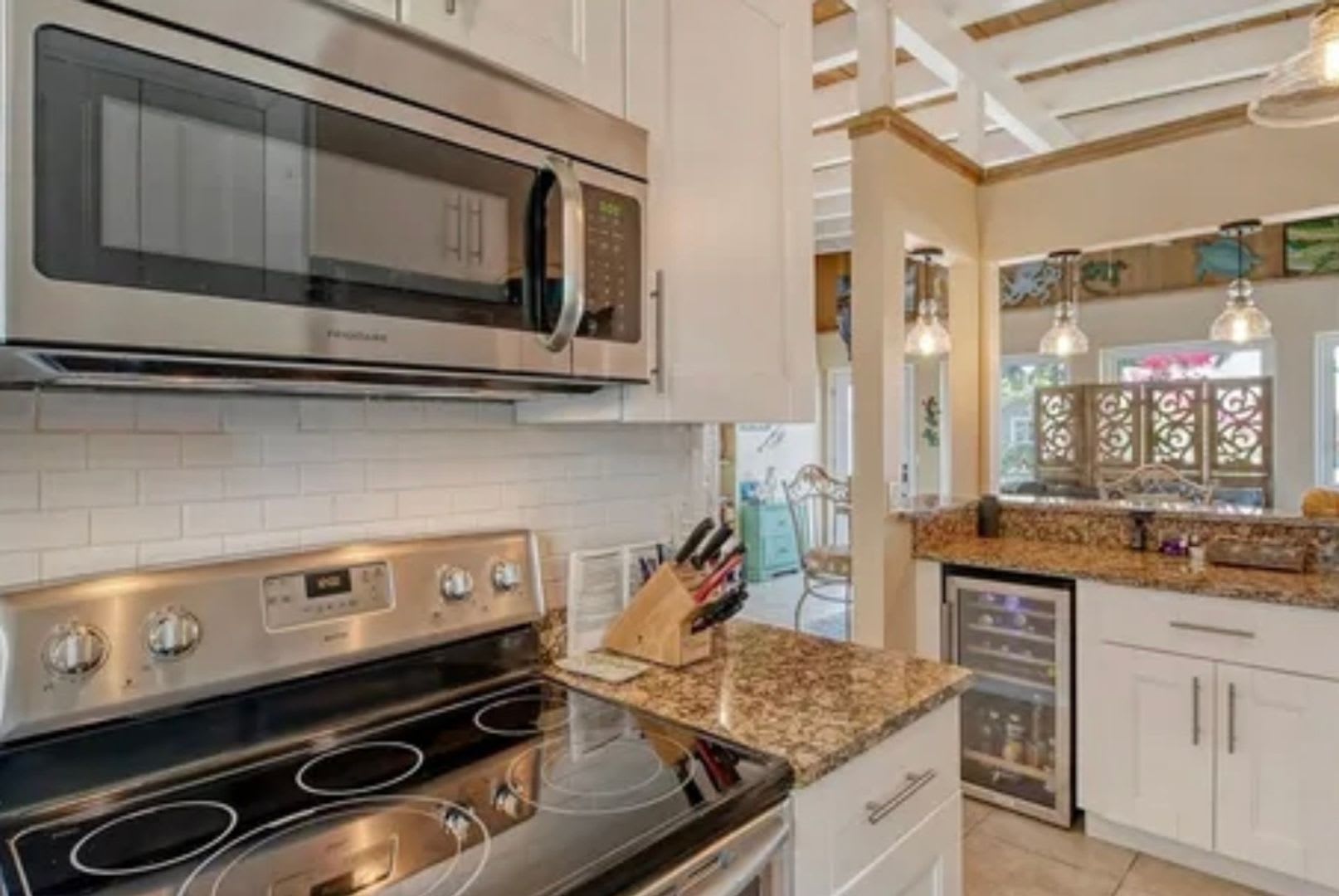 Charming 3BR House in Venice – photo 3