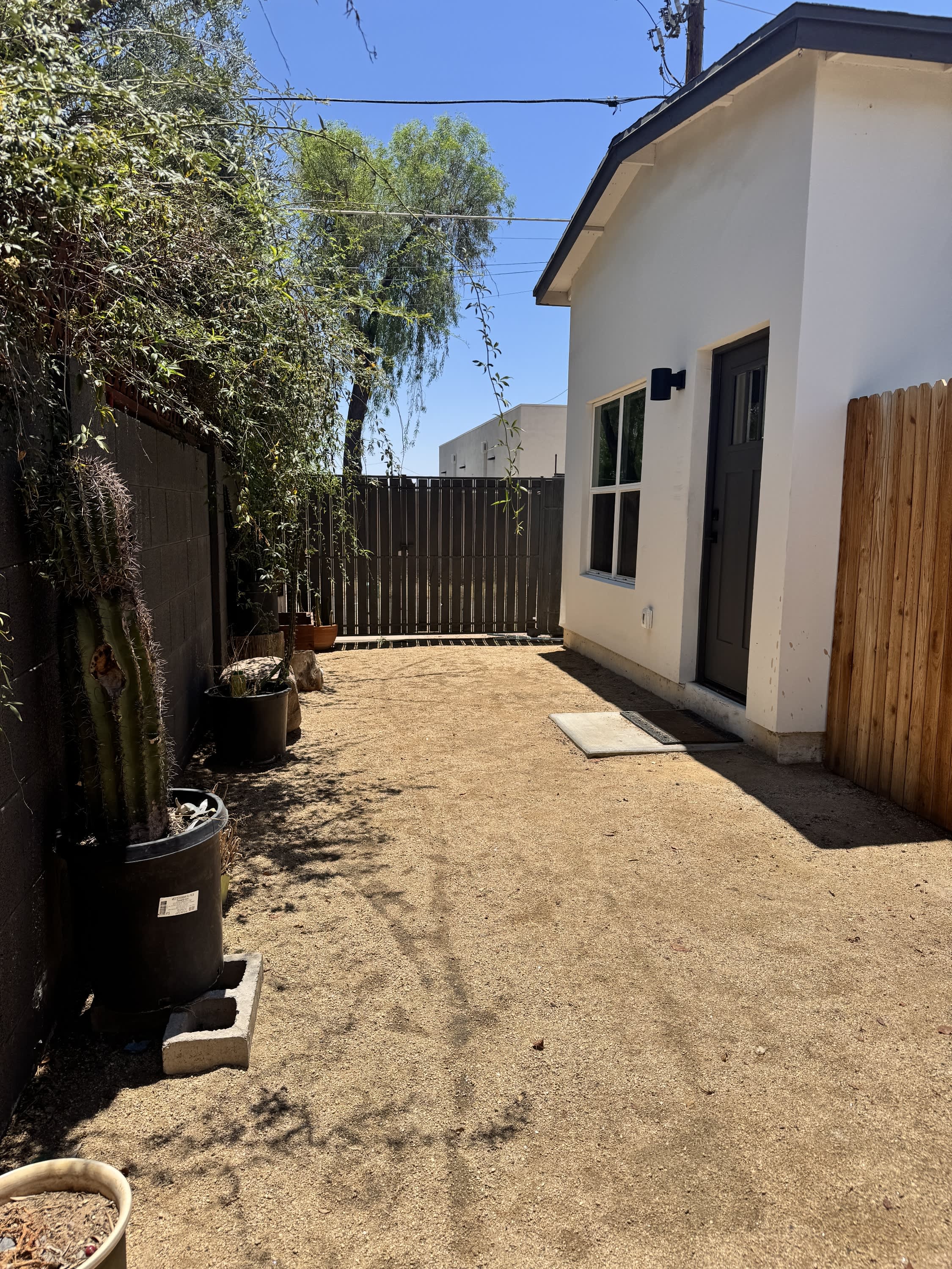 1839 W Hazelwood St. – photo 1