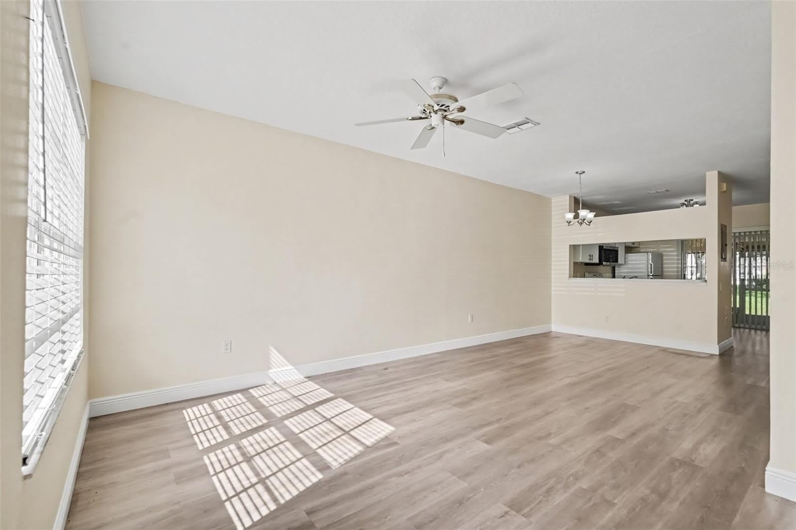 12369 BERKELEY SQUARE Drive – photo 3