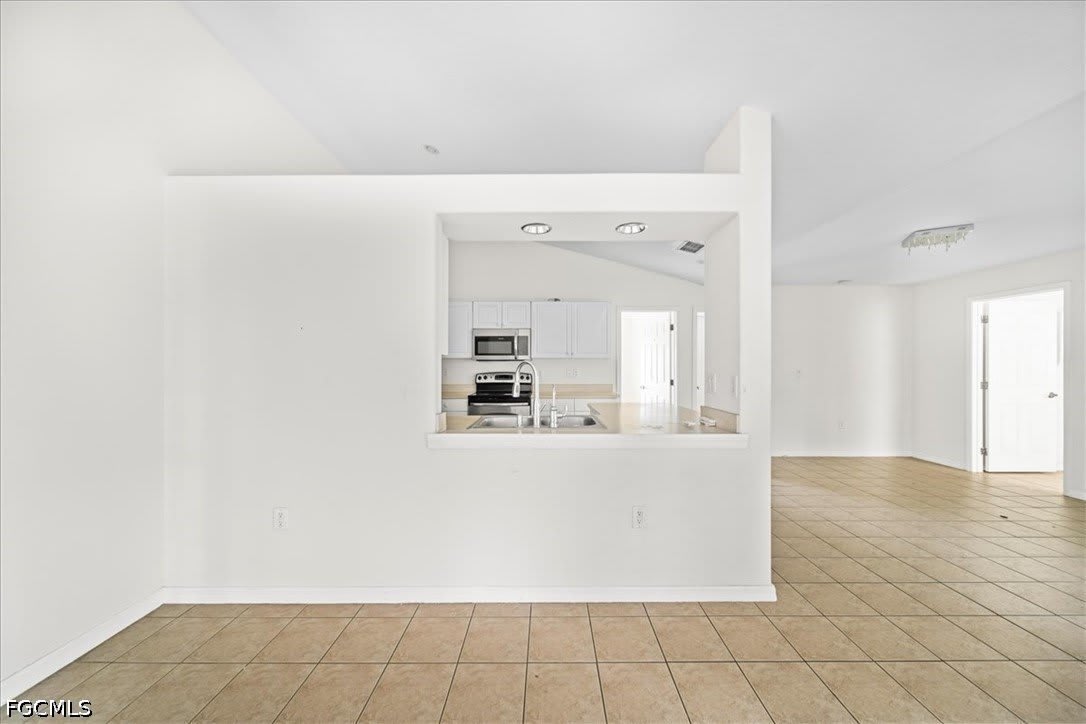 1019 Angelo Avenue – photo 3