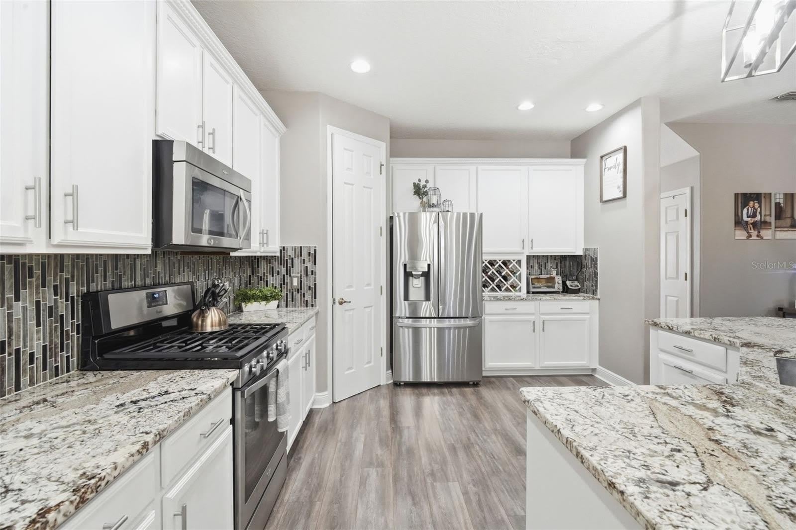 119 ELISSAR Drive – photo 4
