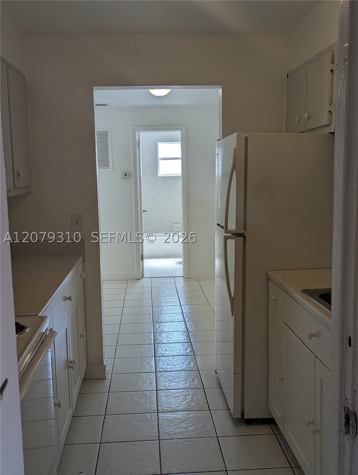 1830 Sheridan St – photo 5