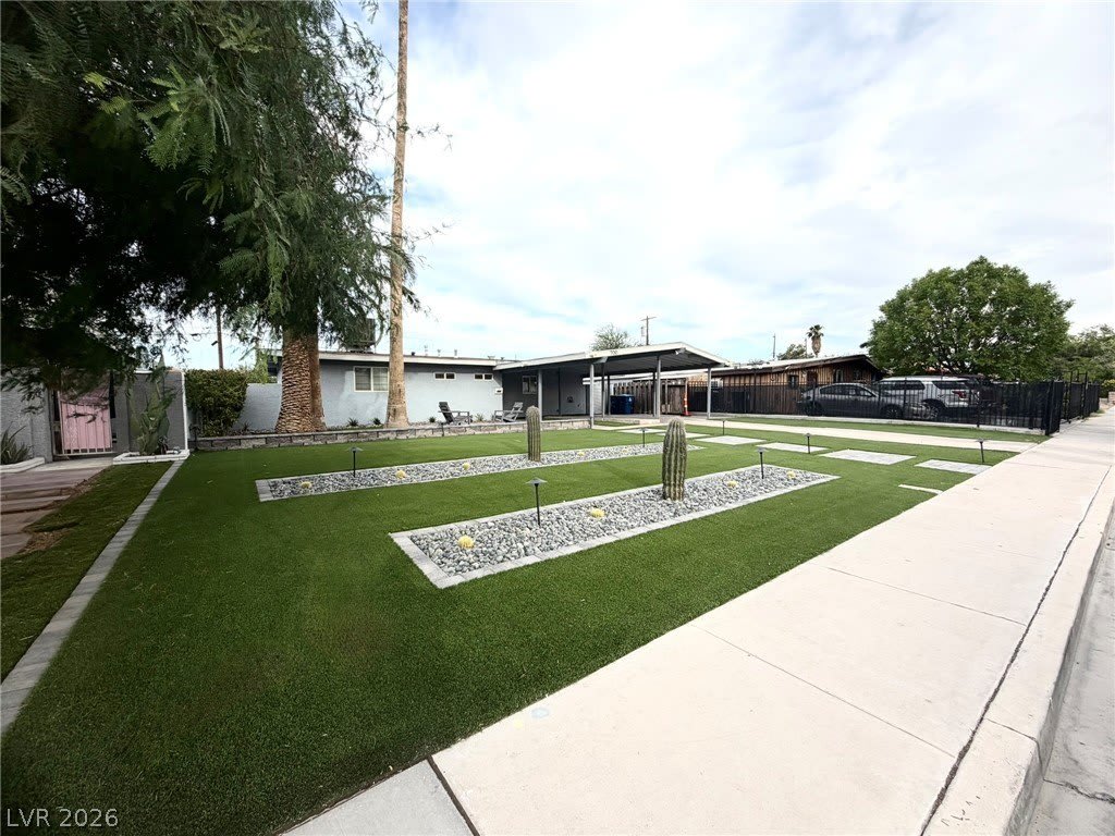 700 N 22nd Street – photo 1