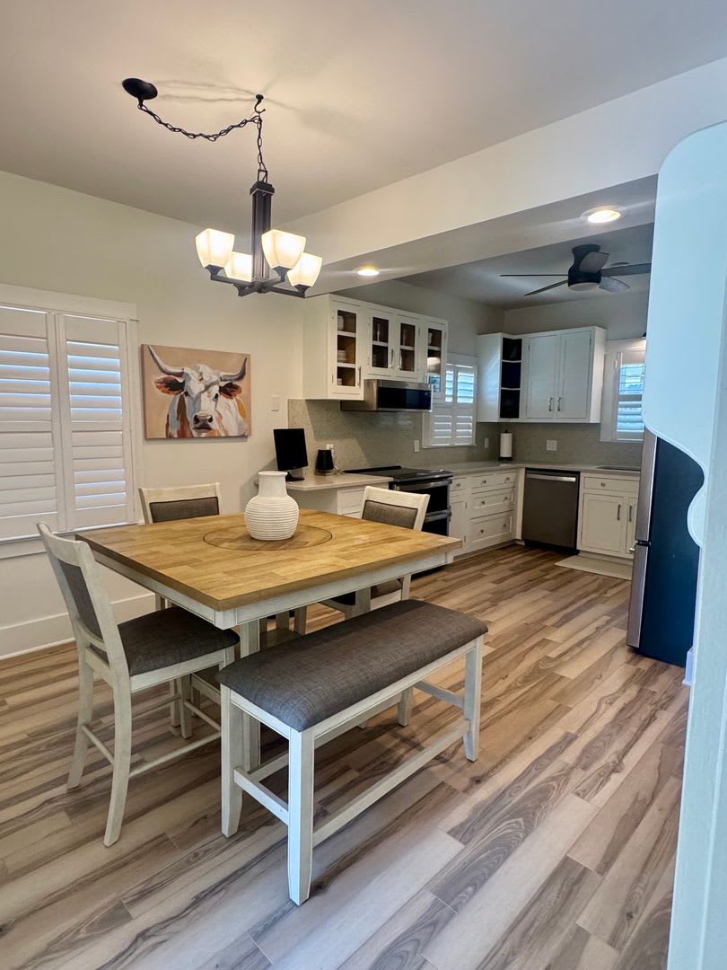 Prestige Rental Opportunity Just Blocks From Coveted Sheridan Blvd – photo 4