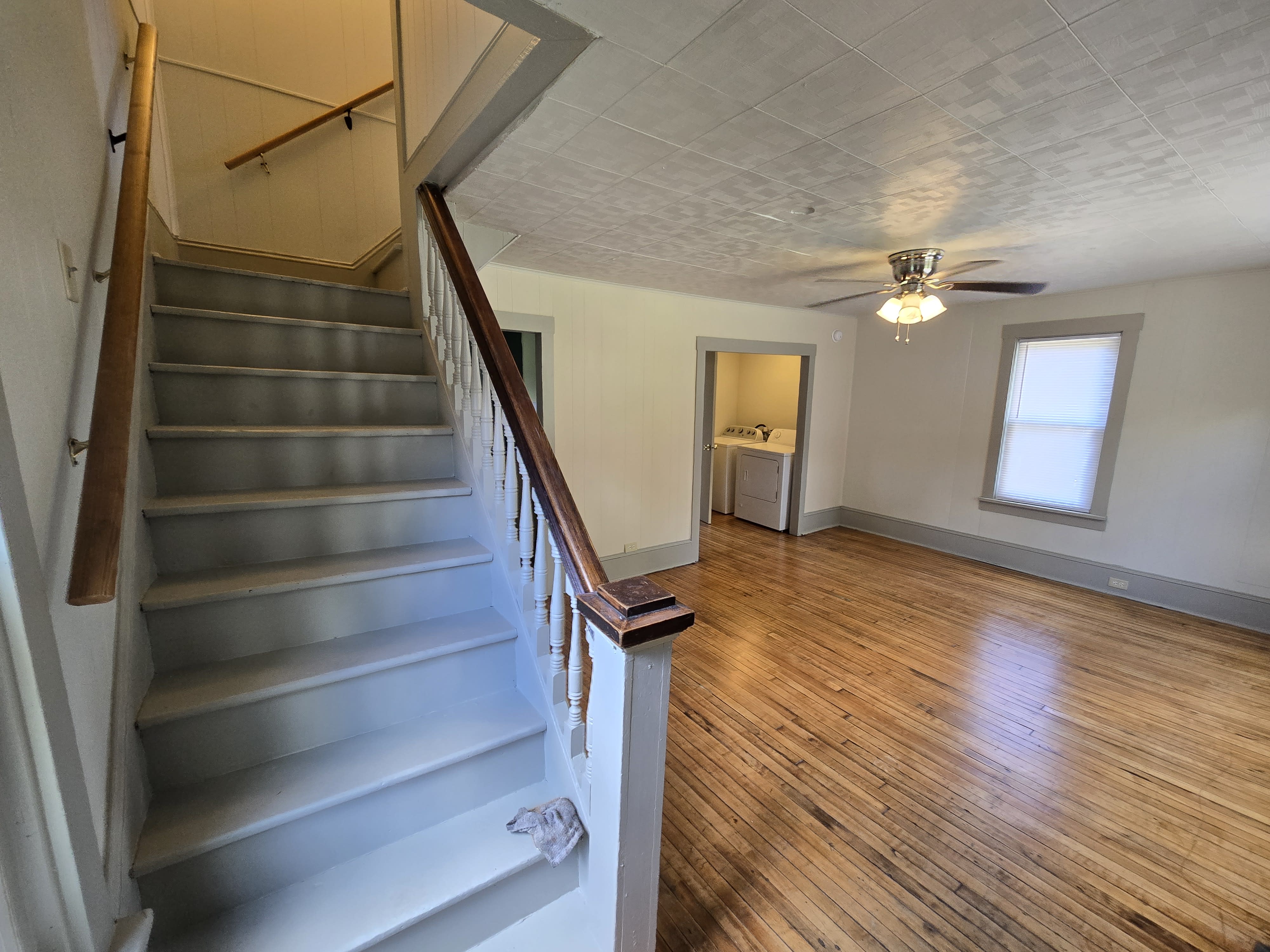 23 Grafius St – photo 2