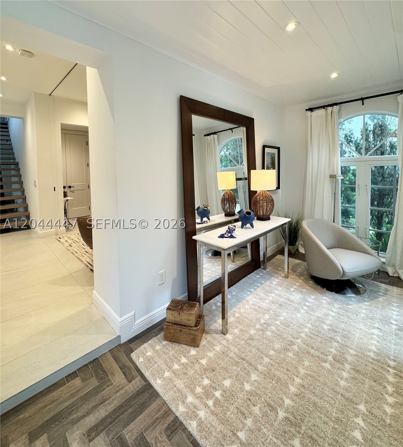 1223 Lisbon St – photo 2