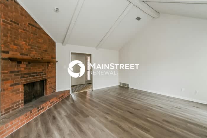 4491 Grinstead Cove – photo 3