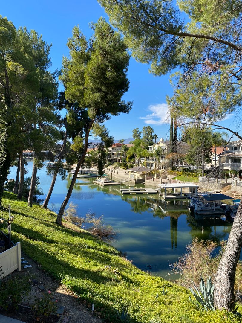 Canyon Lake View Condo Available! – photo 1