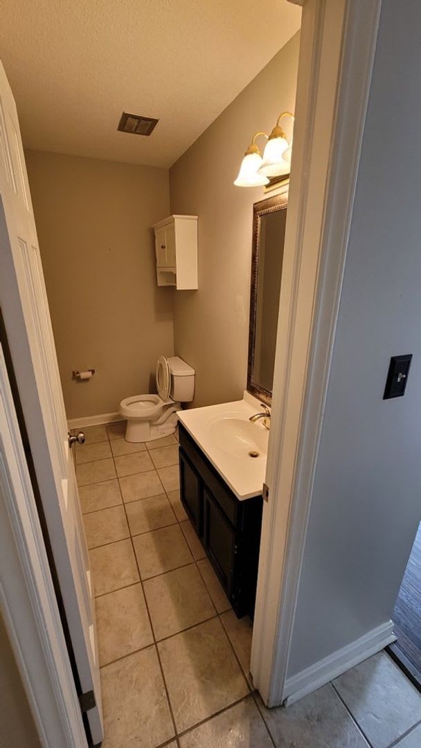 160 17th Street Place Northwest – photo 4