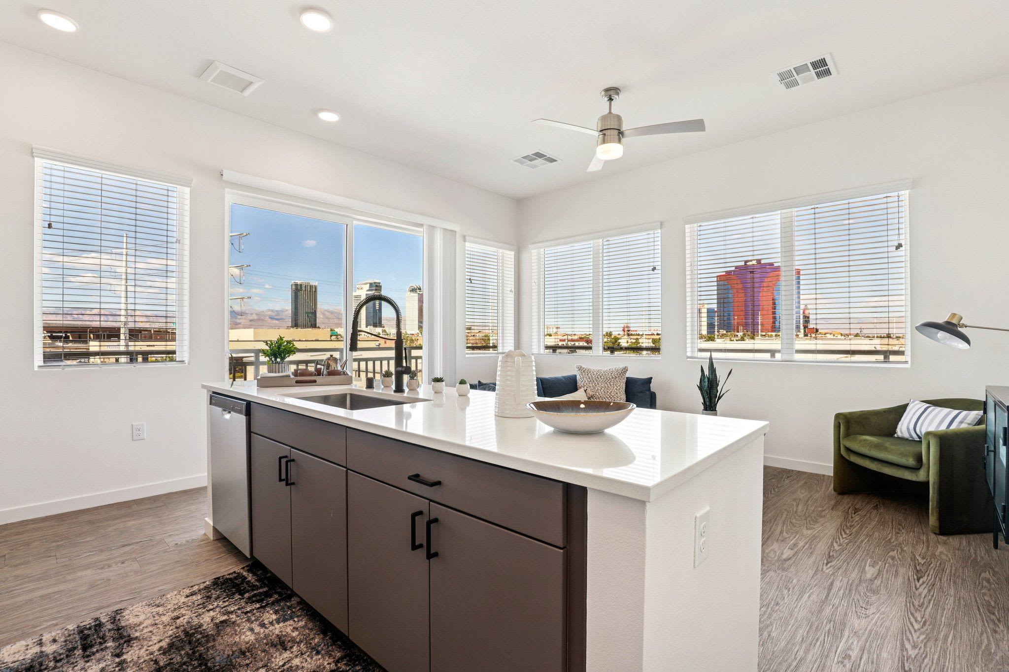 LURA Apartments – photo 1