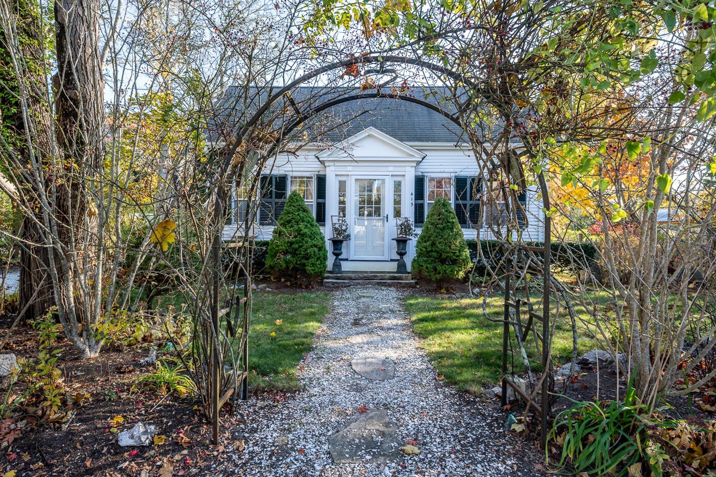 415 Barlows Landing Road – photo 3