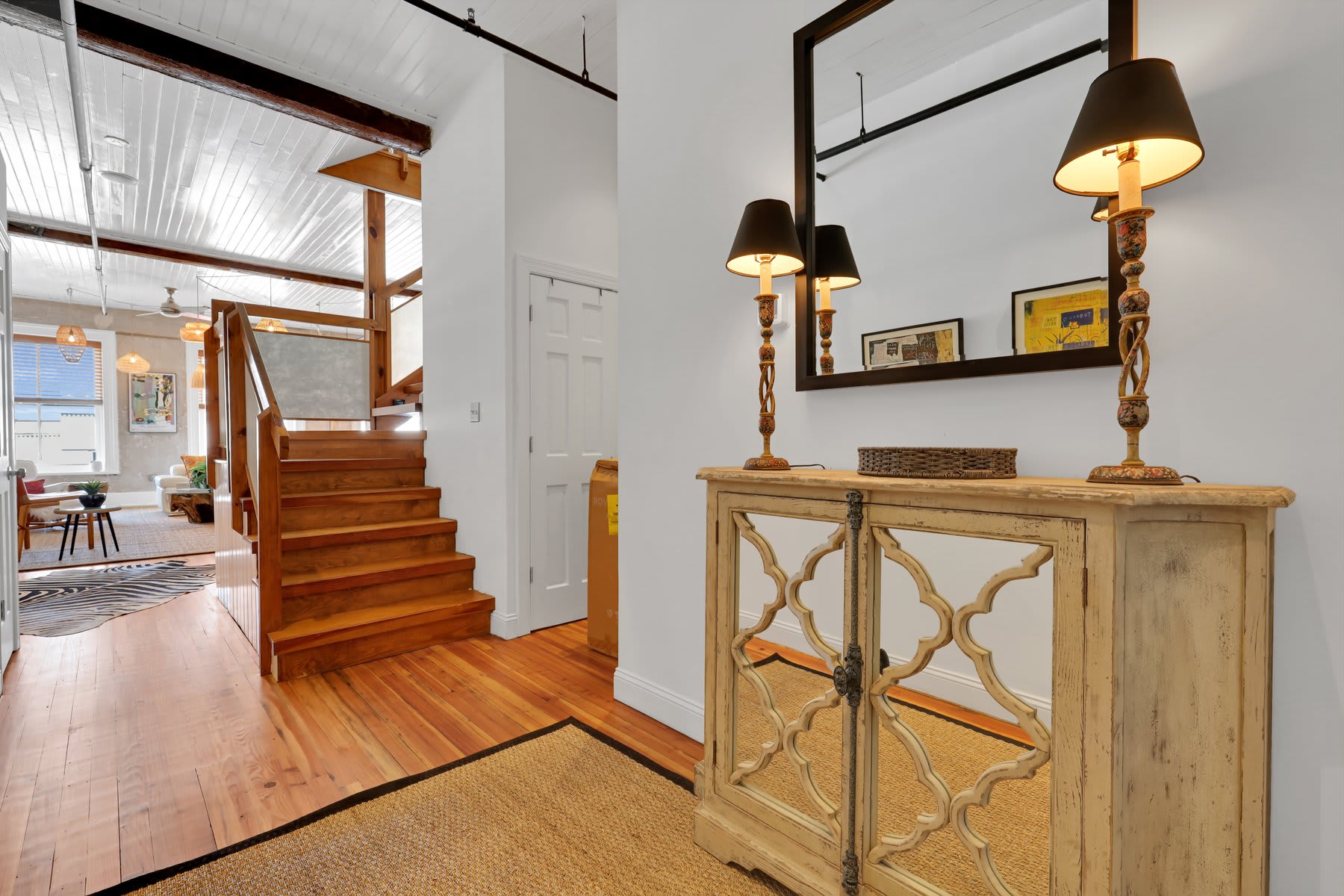 301 W Broughton St – photo 3