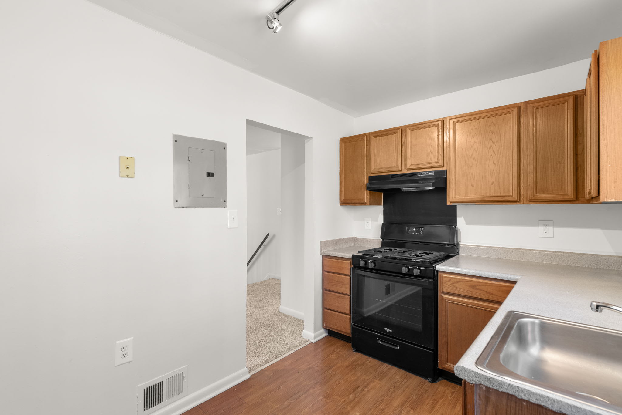 6120 Northwood Drive – photo 1