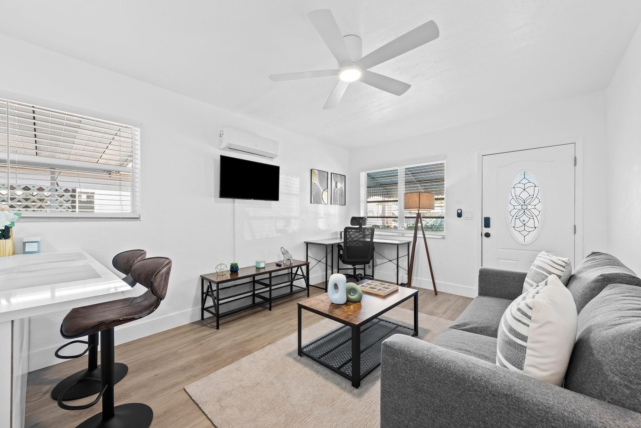 310 NE 6TH Street – photo 3