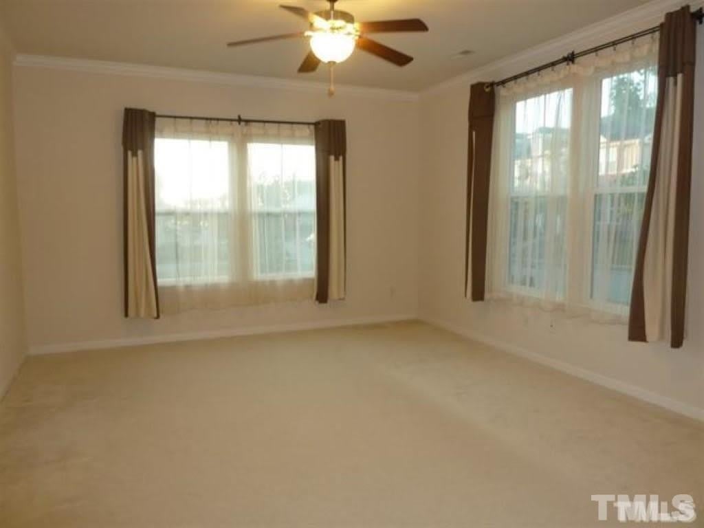 2425 Historic Circle – photo 4