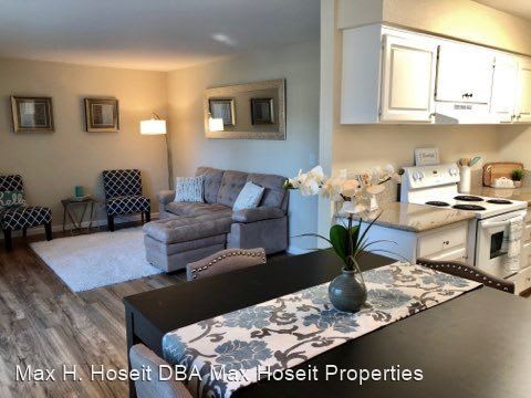 Pinewood Apartments – photo 2