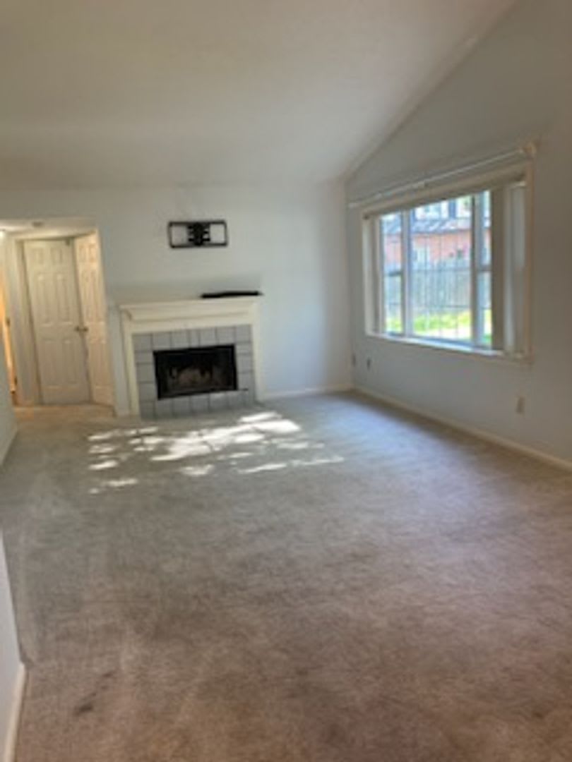 Spacious Washington Township Two Bedroom Ranch Near 86th and Ditch Rd – photo 2