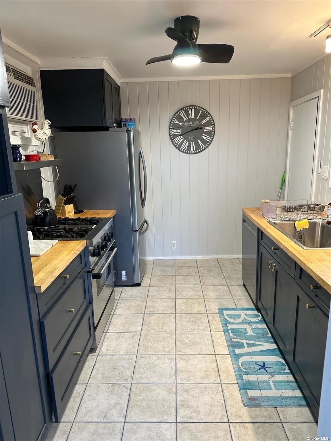 101 Bungalow Walk – photo 3