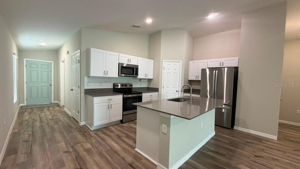 4904 MAINSAIL Street – photo 5