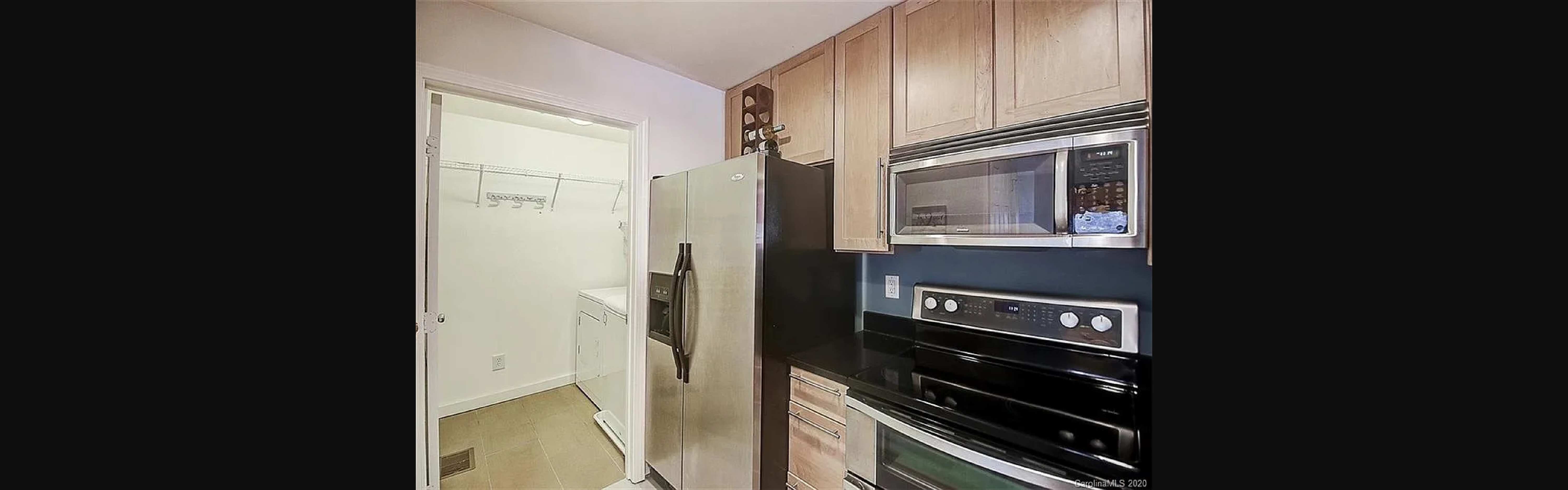 652 Raphael Place – photo 5