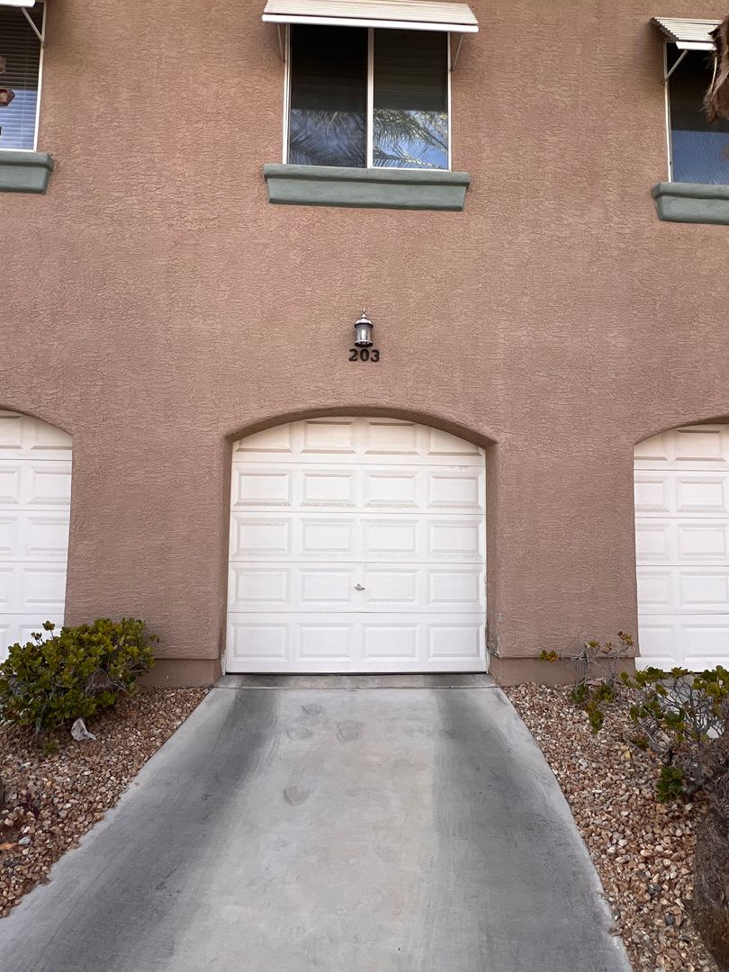 Summerlin Condo – photo 2