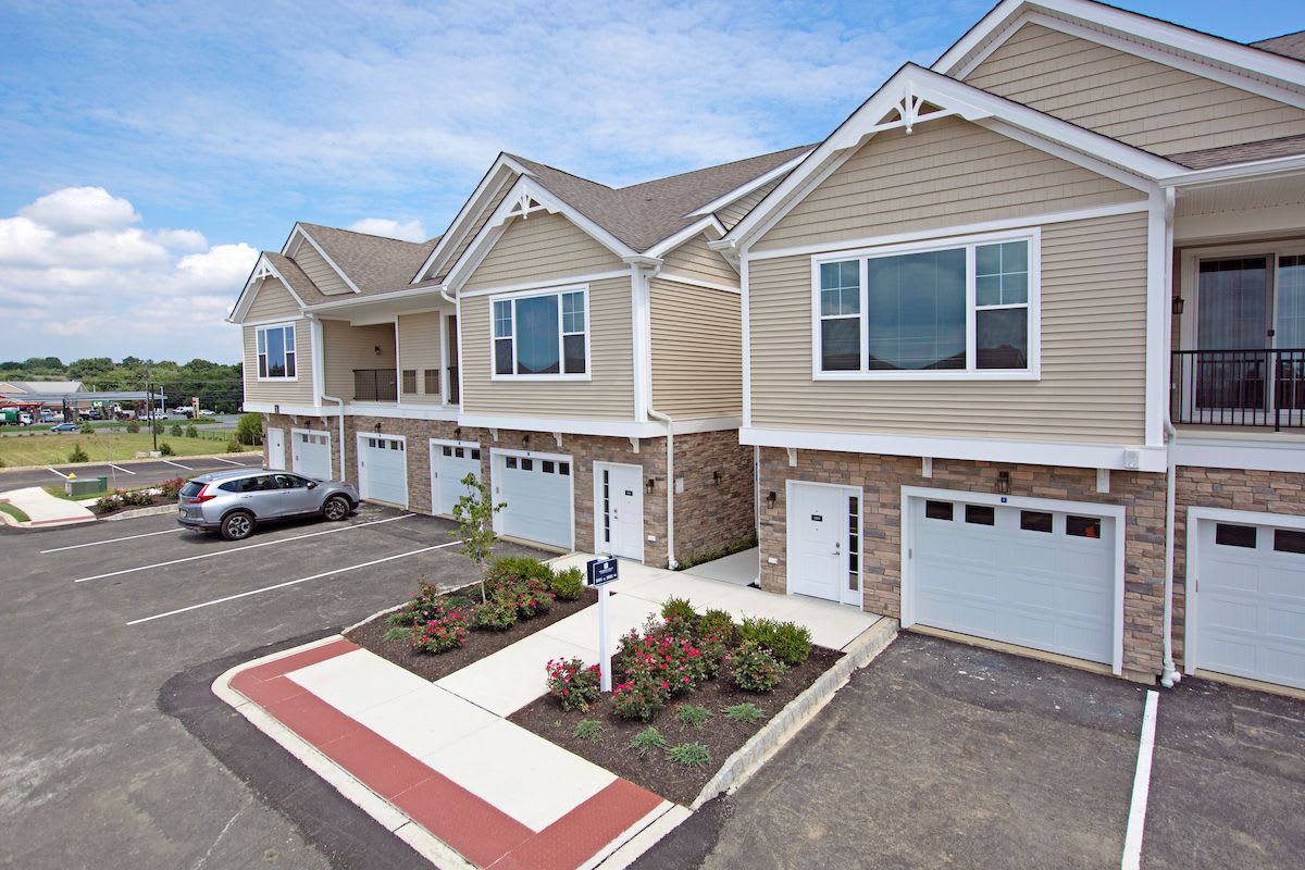 The Villas At Woodmont Valley – photo 2