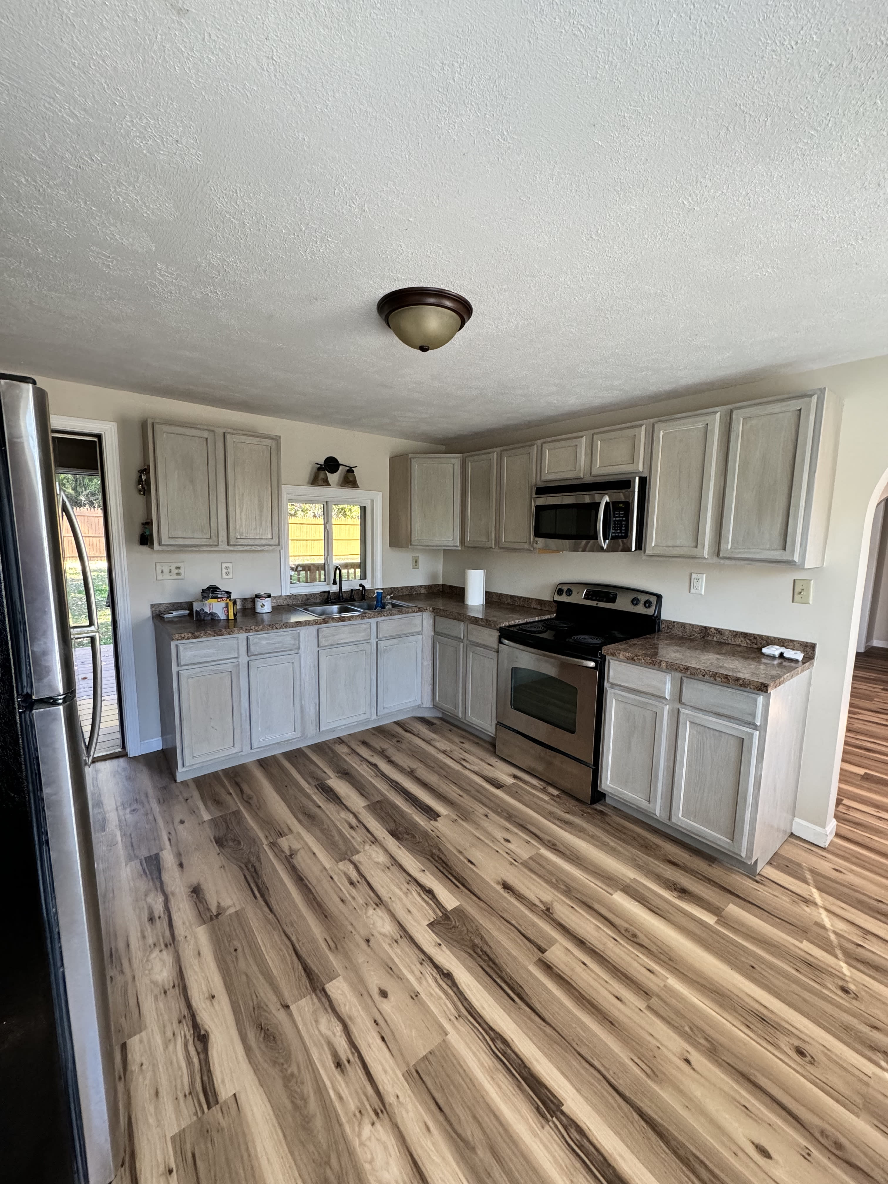 276 North Main Street – photo 2