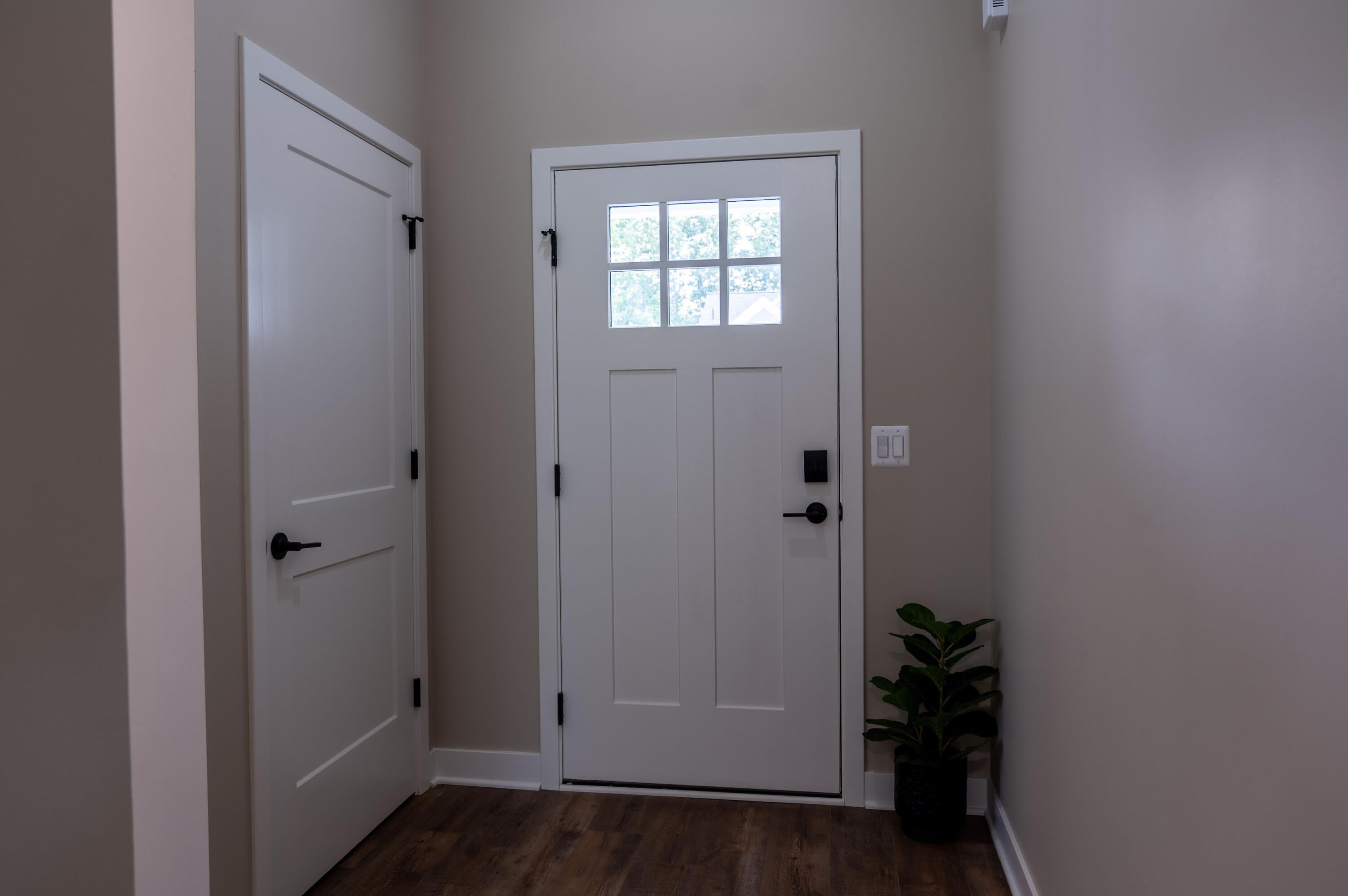 8463 Oak Shade Circle – photo 3