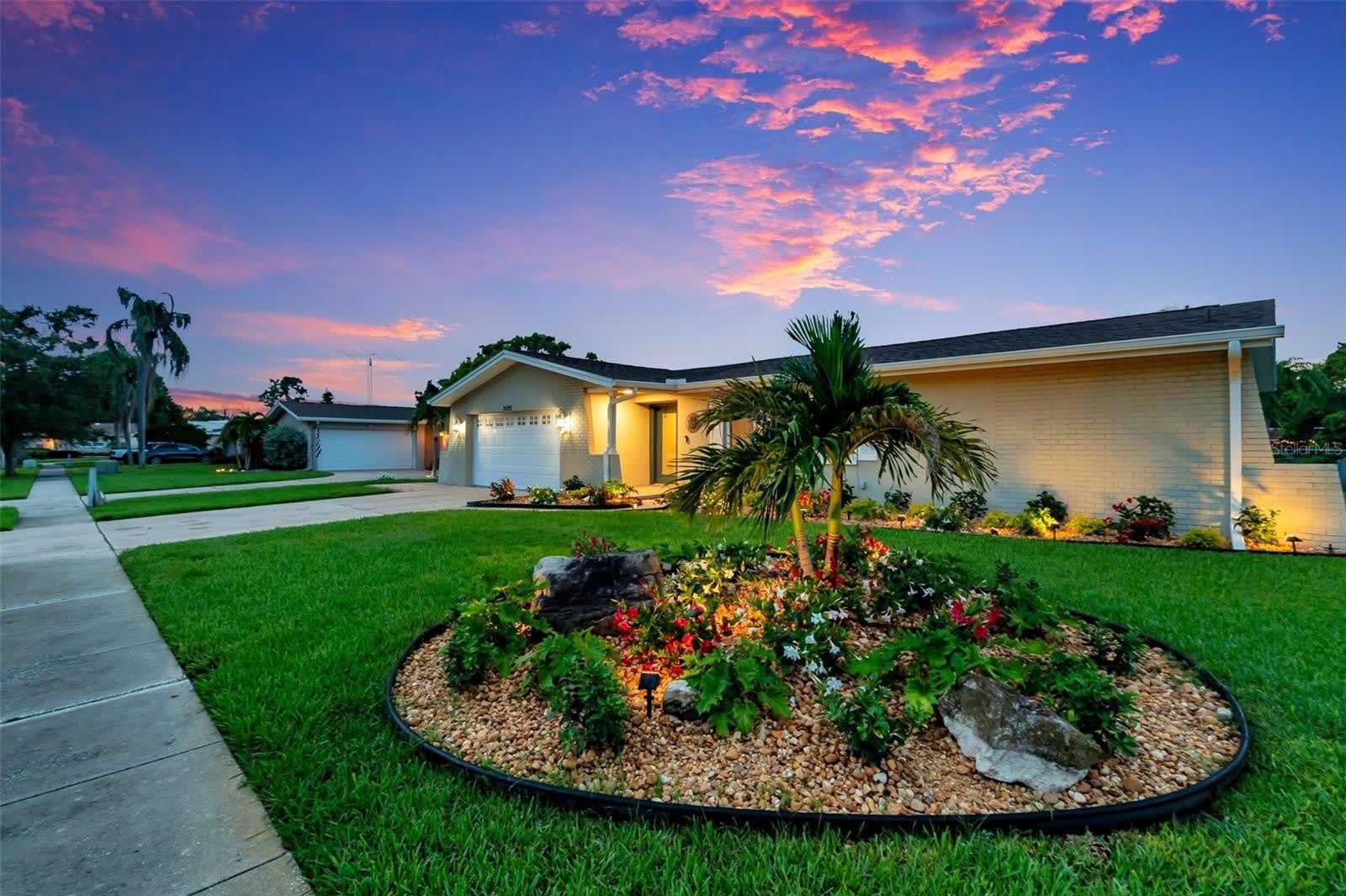 2420 FAIRBANKS Drive – photo 3