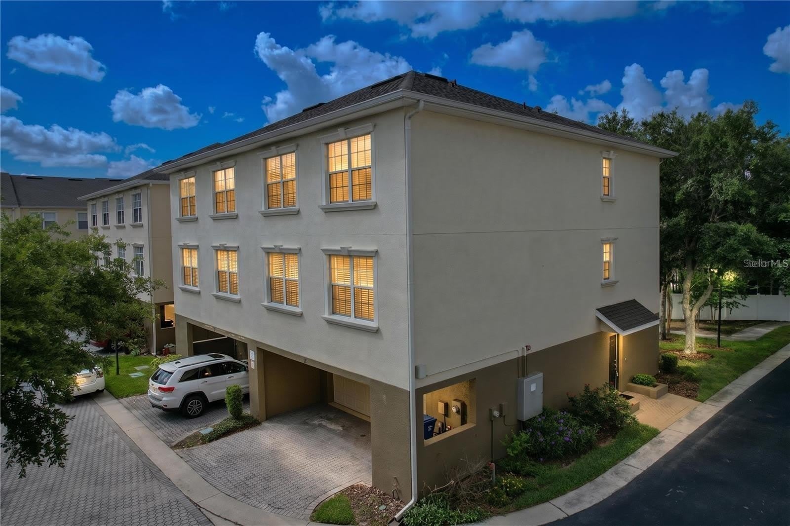 10144 ARBOR RUN Drive – photo 1