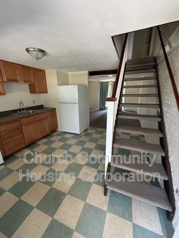 169 Conanicus Ave – photo 3
