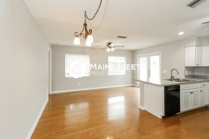 1469 Wise Drive – photo 4