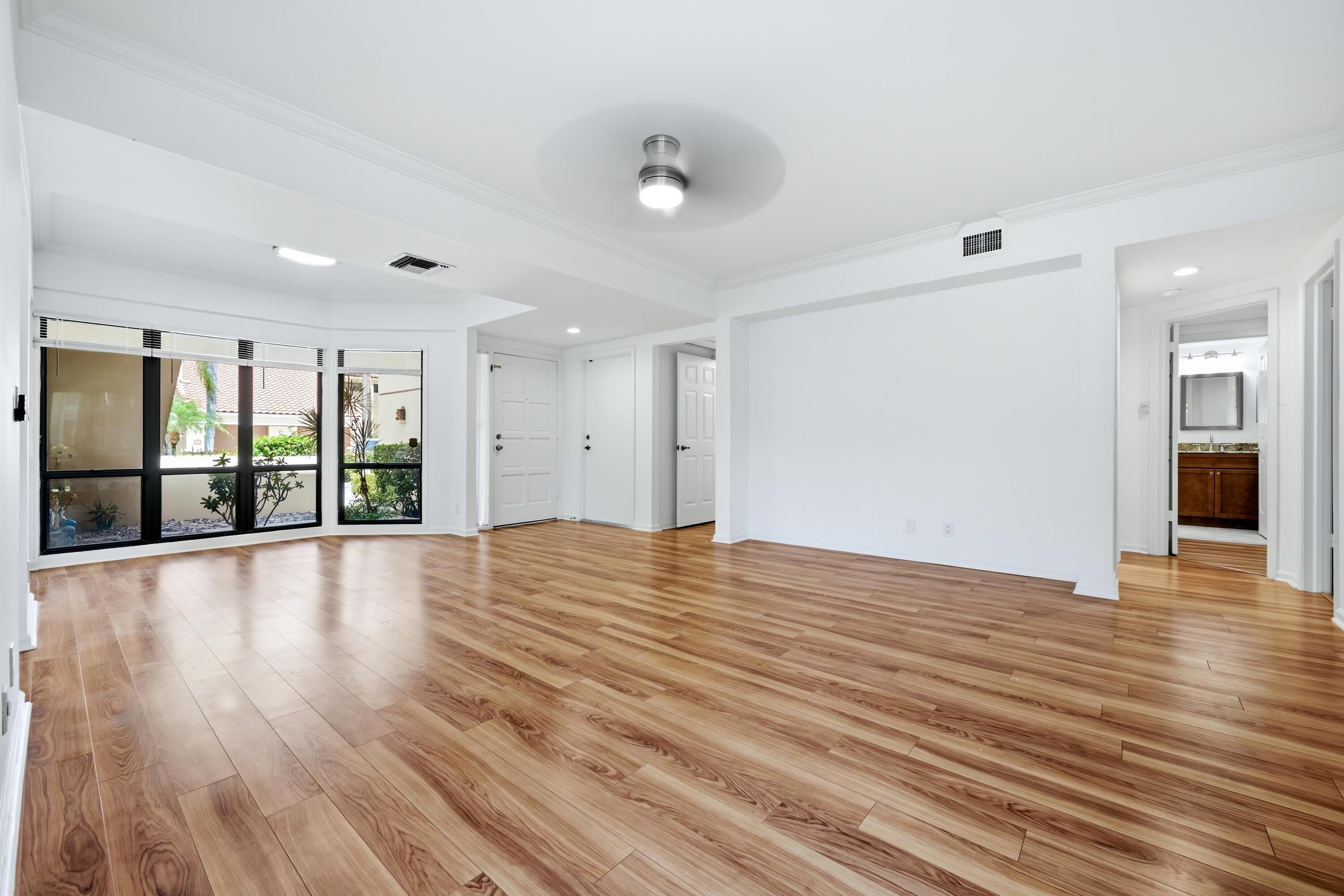 101 Waterview Drive – photo 4