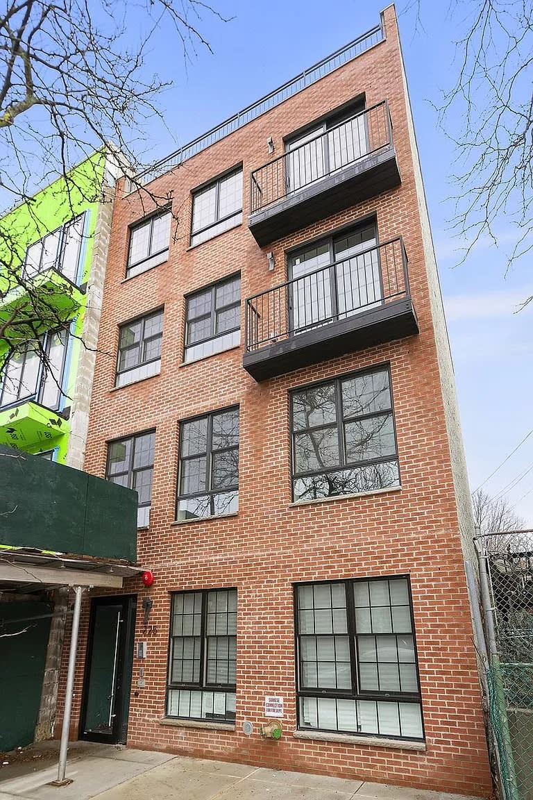 225 Howard Ave # 2BA – photo 5